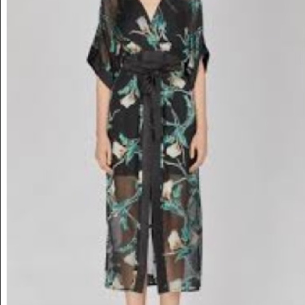Adelyn Rae Kimono-style Dress